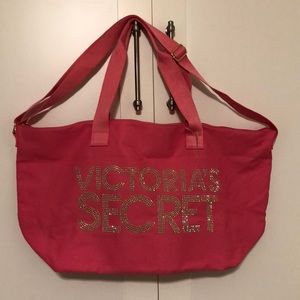 Victoria’s Secret weekend overnighter bag NWT